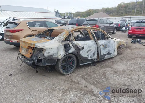 2016 Audi A4 2.0T Premium из США, поврежденный, VIN WAUBFAFL3GN012541